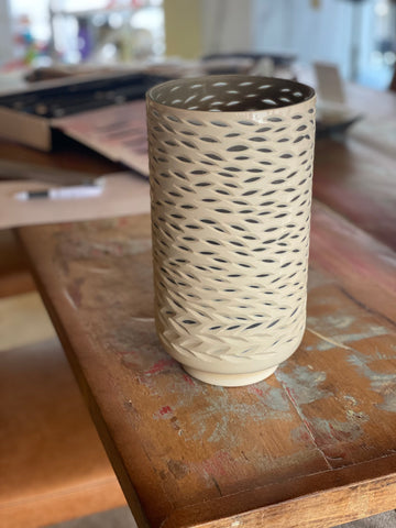 Vase Leaf Grey